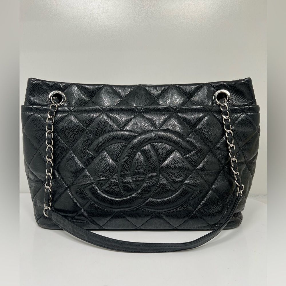 Chanel Caviar Quilted 31 Rue Chambon Paris Tote Bag Black